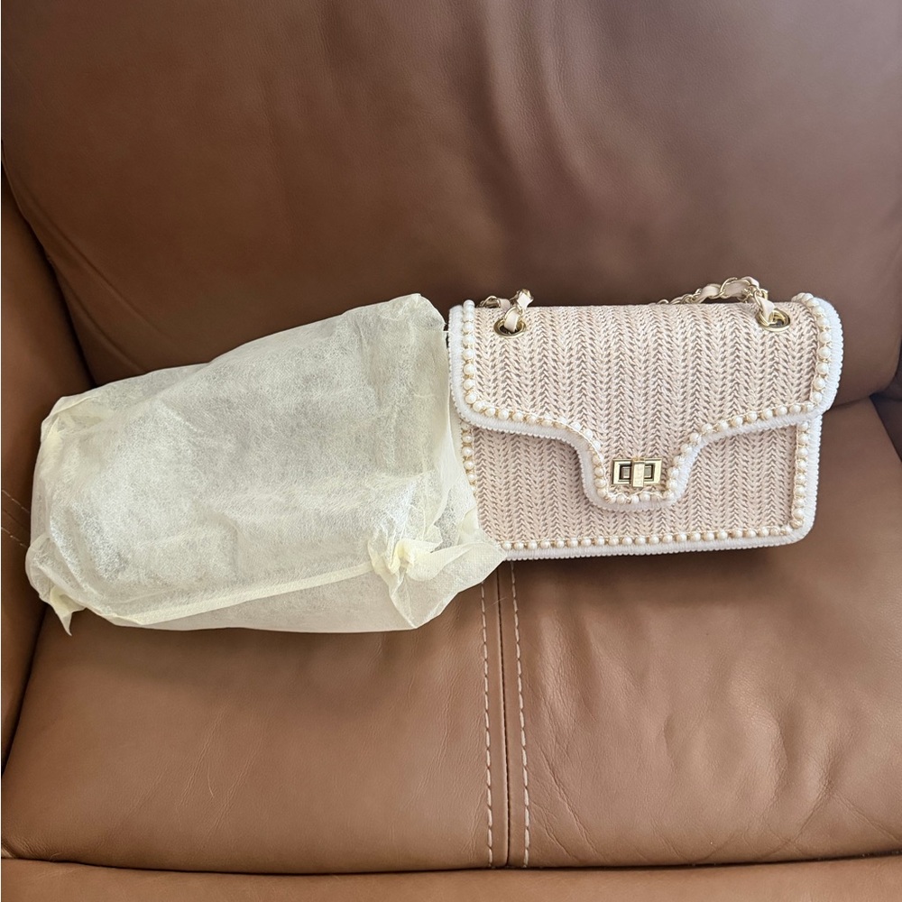 Elegant Cream Straw Woven Crossbody Handbag